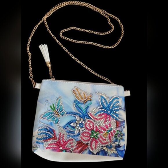 Diamond Painting Butterfly and Flower Cross body/Clutch  Art Bag - Picture 4 of 7